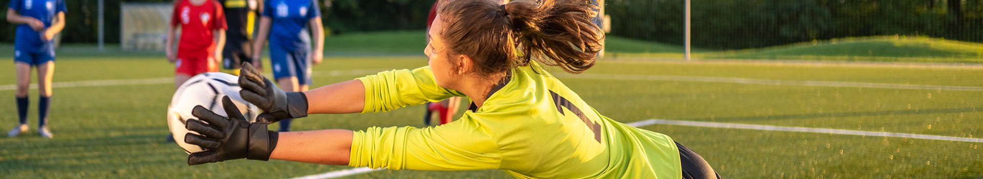 Soccer midpage image 3